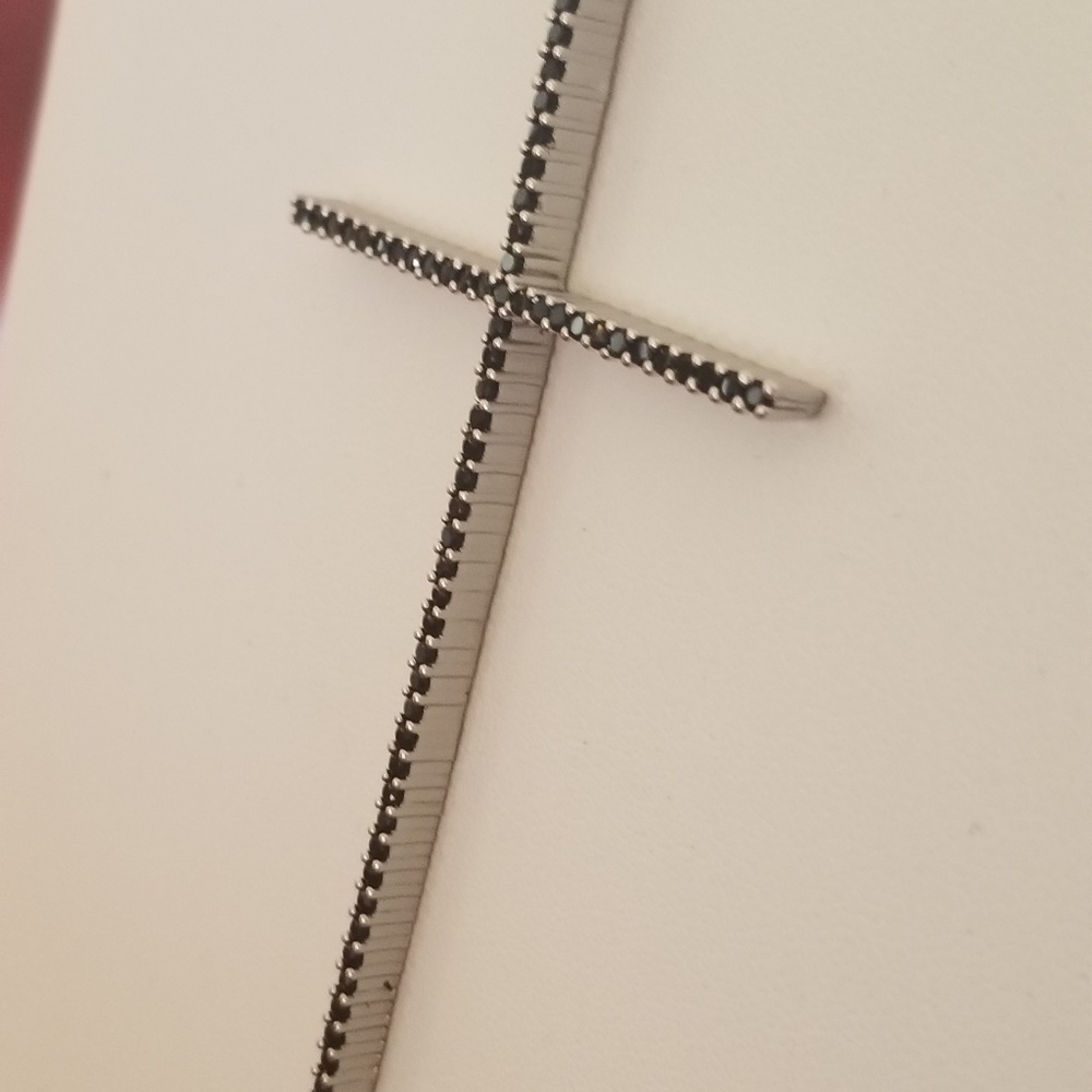 AAA Black Zircon & Silver Cross Necklace - Picture 6 of 9